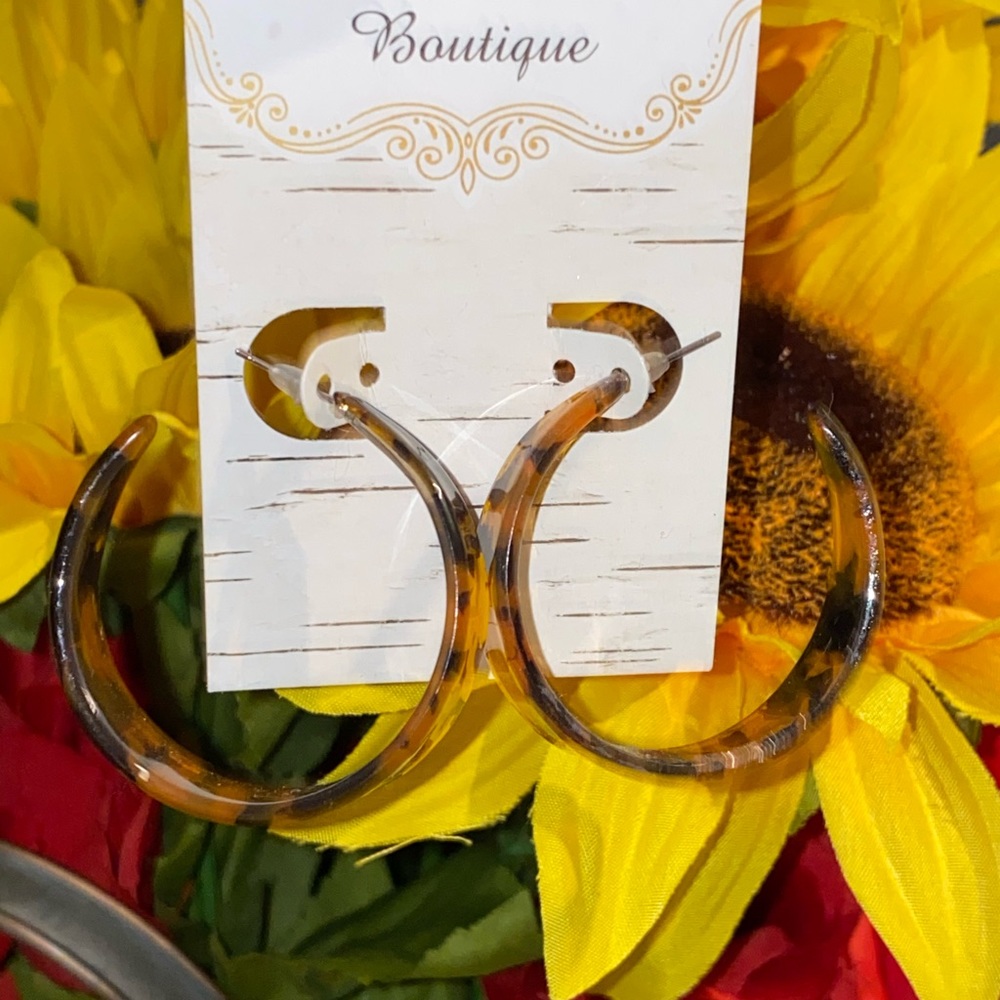 Acrylic hoop earrings